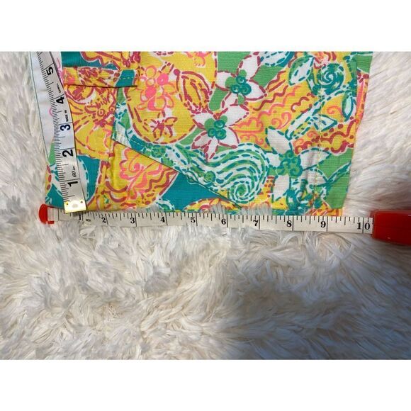 Lilly Pulitzer Floral Shorts Size 0 - Picture 7 of 7